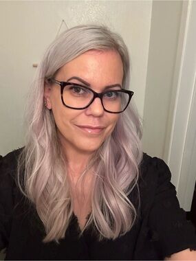 Meet your Posher, Tiffany